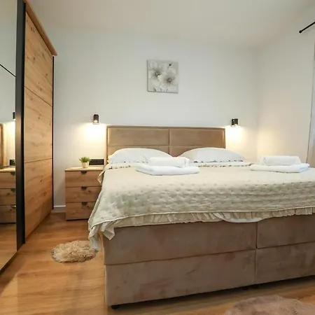 וילה Ante With Private Pool