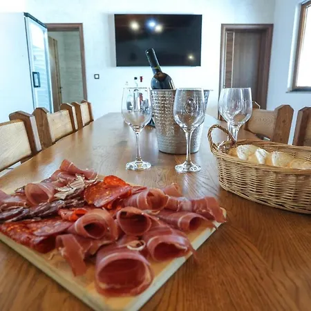 וילה Ante With Private Pool