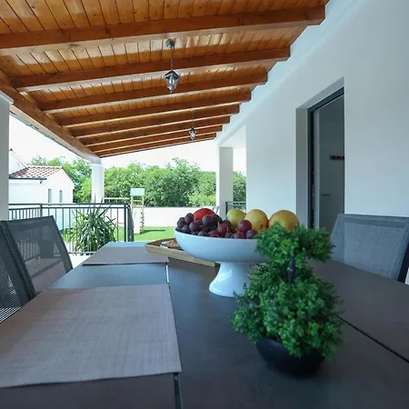 Ante With Private Pool וילה *