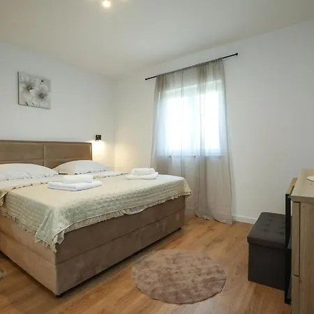 וילה Ante With Private Pool