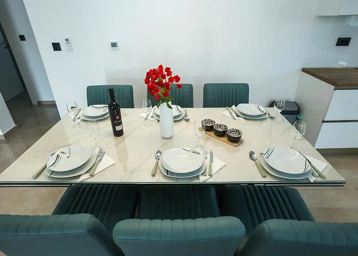 Ante With Private Pool Donje Rastane