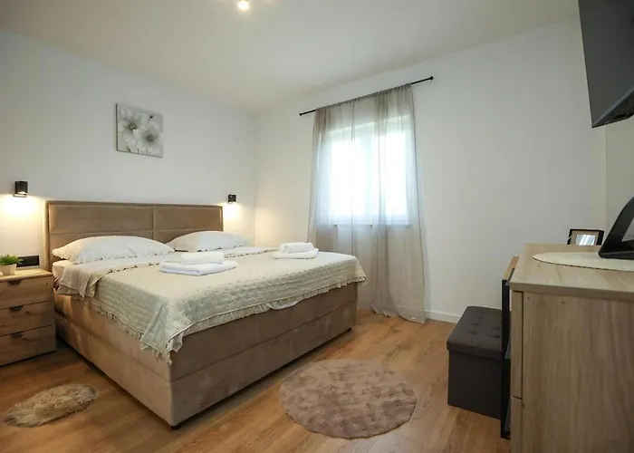 Vila Ante With Private Pool