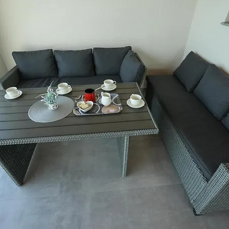 Ante With Private Pool *