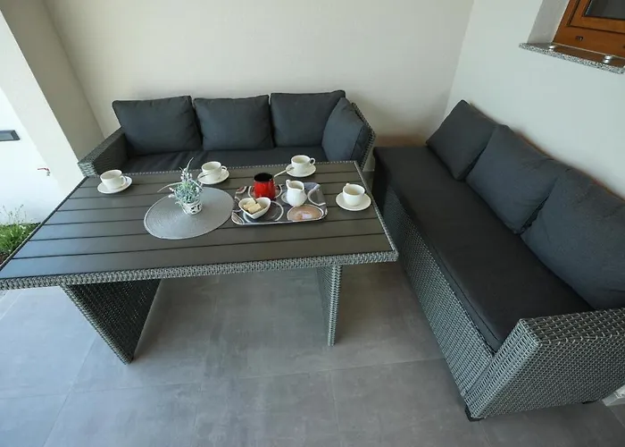 Ante With Private Pool *